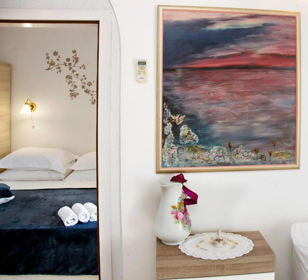 Apartmani Gloria Brodarica  Eksteriør bilde